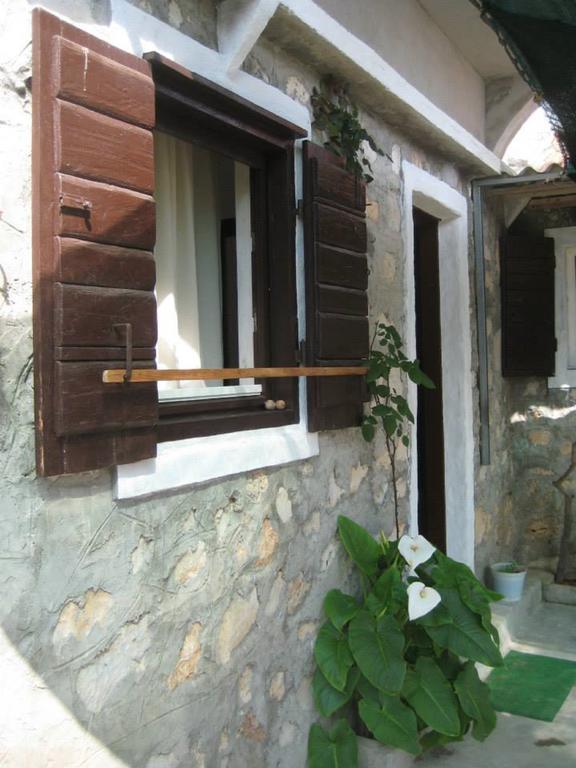 Apartments Maric Mali Drvenik Rom bilde